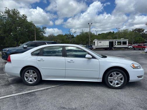 Summit White 2016 Chevrolet Impala Limited LT