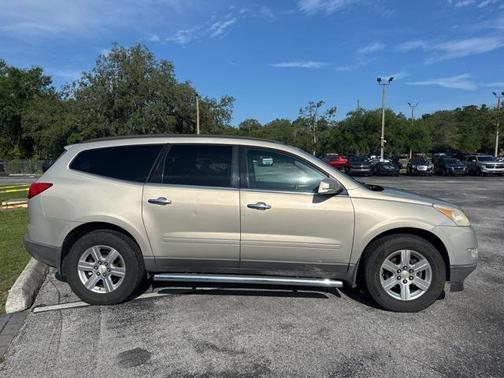2011 Chevrolet Traverse LT