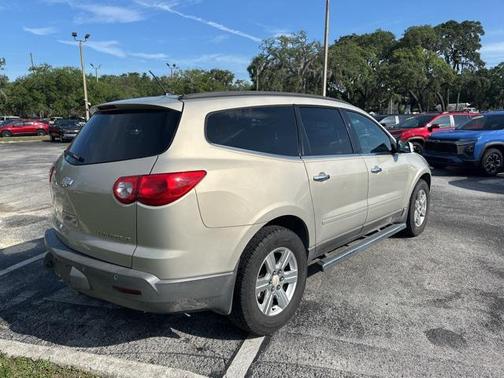 2011 Chevrolet Traverse LT