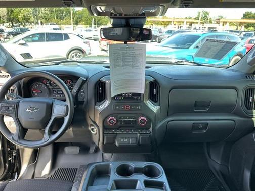 2023 Chevrolet Silverado 1500 Custom Trail Boss