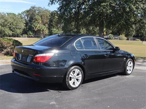 2010 BMW 528 xDrive