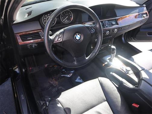 2010 BMW 528 xDrive