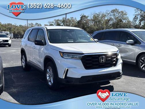 2023 Honda Pilot 2WD LX
