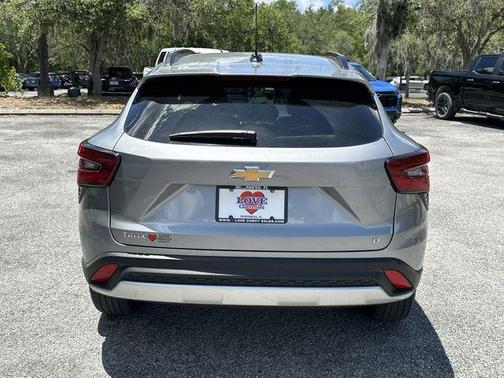 Sterling Gray 2025 Chevrolet Trax LT