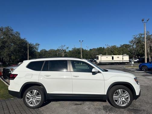 2020 Volkswagen Atlas 3.6L SE w/Technology