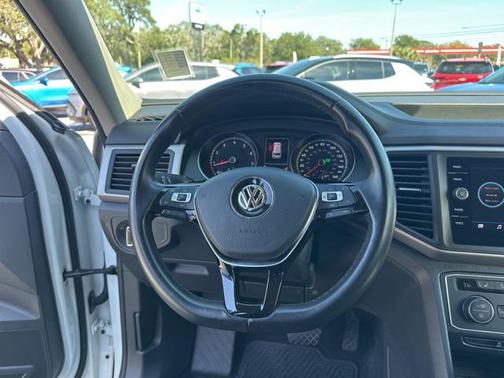 2020 Volkswagen Atlas 3.6L SE w/Technology