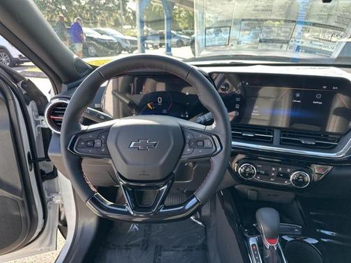 2025 Chevrolet Trax FWD 2RS