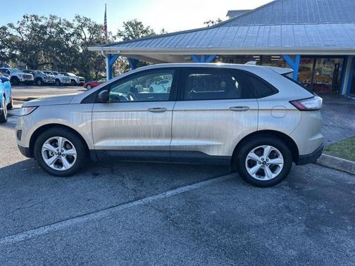 2018 Ford Edge SE