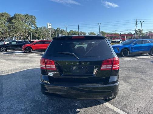 2020 Dodge Journey SE Value