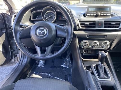 Liquid Silver Metallic 2015 Mazda Mazda3 i SV
