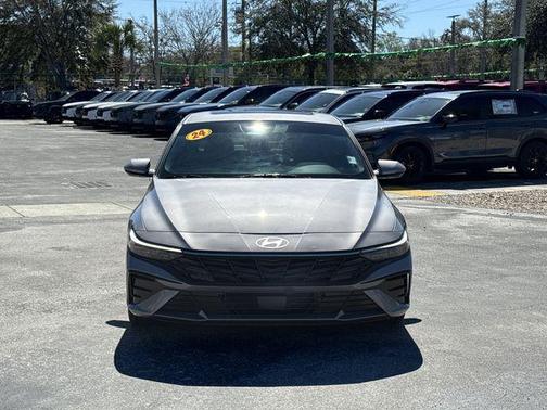 2024 Hyundai ELANTRA HEV Limited