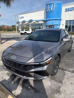 2024 Hyundai ELANTRA HEV Limited