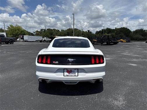 2016 Ford Mustang EcoBoost