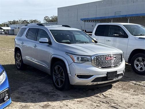 2018 GMC Acadia Denali