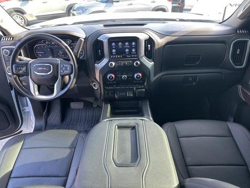 2022 GMC Sierra 2500 SLT