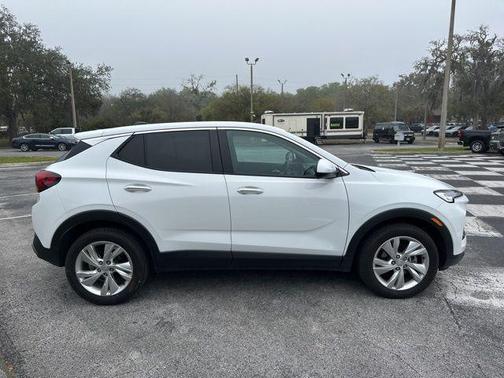 Summit White 2025 Buick Encore GX Preferred