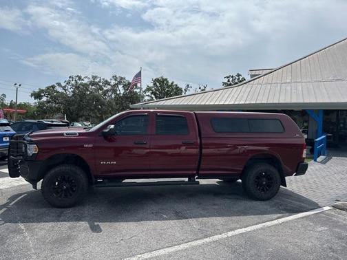 2022 RAM 2500 Tradesman Crew Cab 4x4 8' Box