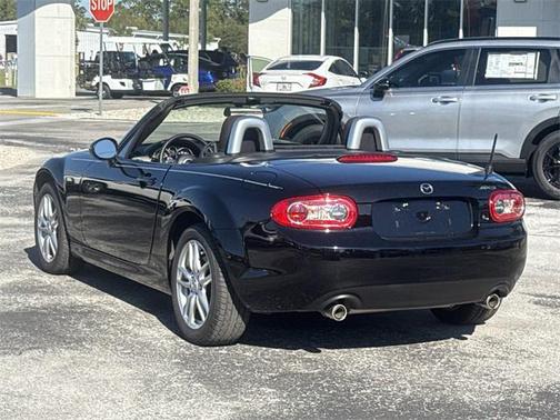 2011 Mazda MX-5 Miata Sport