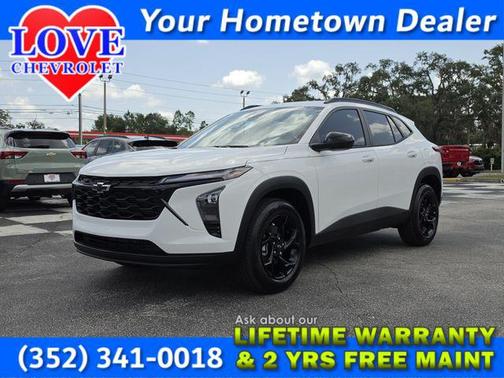 Summit White 2026 Chevrolet Trax LT