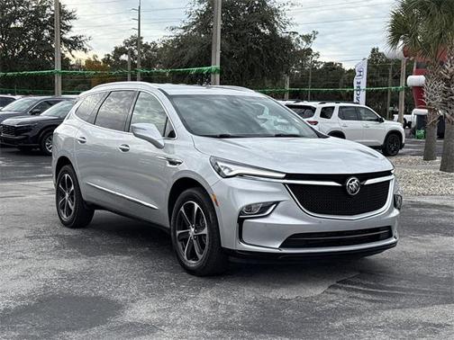 2022 Buick Enclave FWD Essence