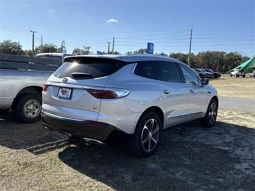 2022 Buick Enclave FWD Essence
