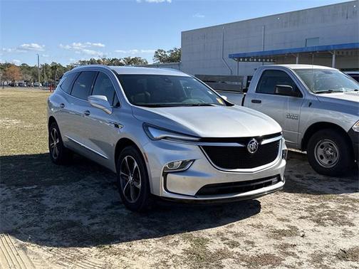 2022 Buick Enclave FWD Essence