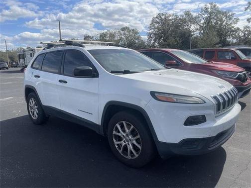 2016 Jeep Cherokee Sport