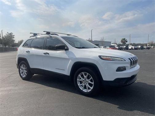 2016 Jeep Cherokee Sport