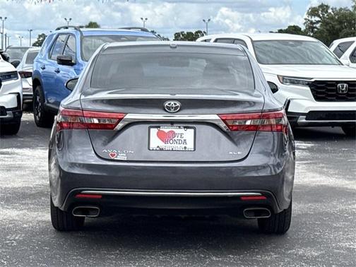 2016 Toyota Avalon XLE