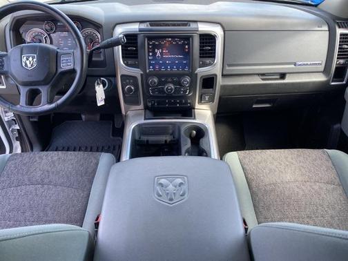 2018 RAM 2500 Big Horn Crew Cab 4x4 6'4' Box