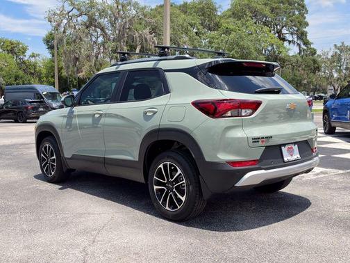 Cacti Green 2026 Chevrolet Trailblazer LT