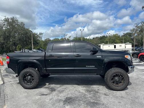 2015 Toyota Tundra SR5