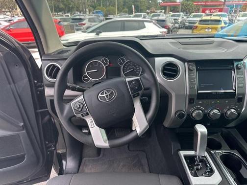 2015 Toyota Tundra SR5