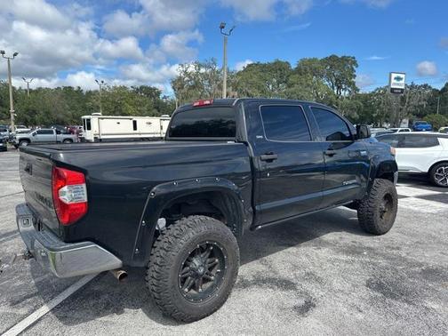 2015 Toyota Tundra SR5