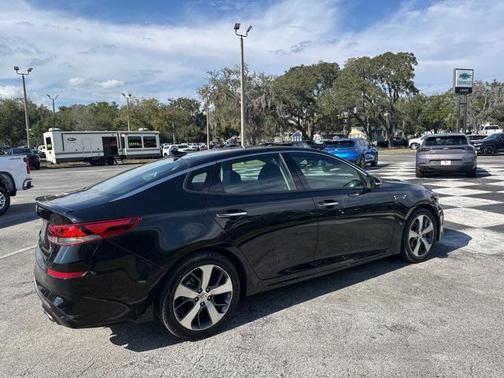 2019 Kia Optima S