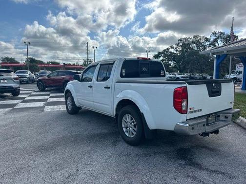 Glacier White 2016 Nissan Frontier SV