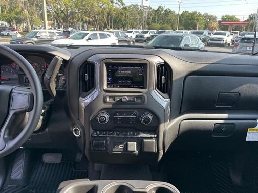 2025 Chevrolet Silverado 2500 Custom