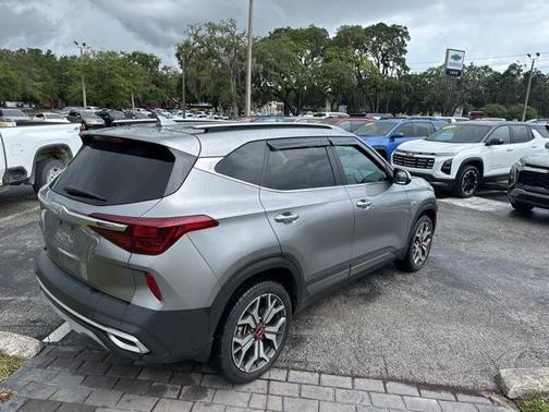 2022 Kia Seltos SX Turbo