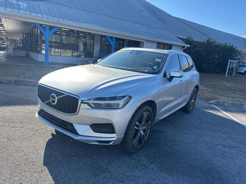 2020 Volvo XC60 T5 Momentum