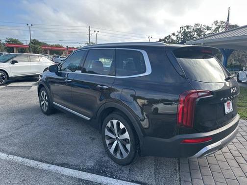 2022 Kia Telluride S