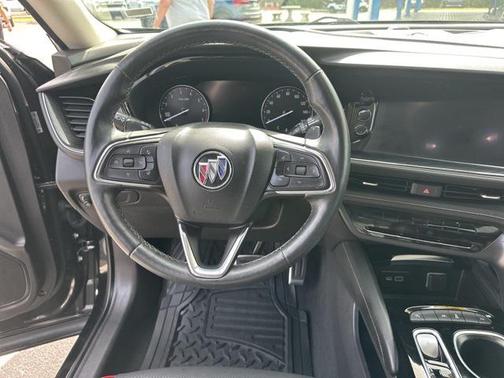 2023 Buick Envision Essence FWD