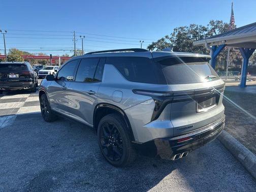 2024 Chevrolet Traverse RS