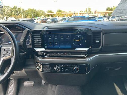 2024 Chevrolet Silverado 2500 LT