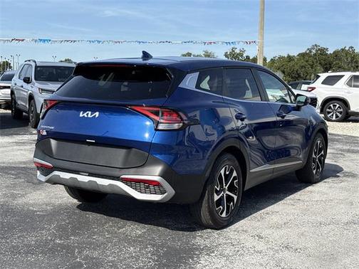 2024 Kia Sportage EX