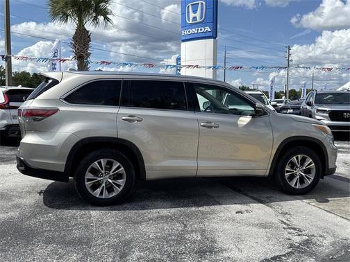2015 Toyota Highlander XLE