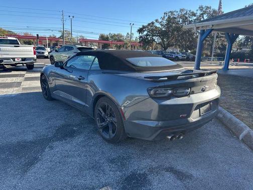 2021 Chevrolet Camaro RWD Convertible LT1