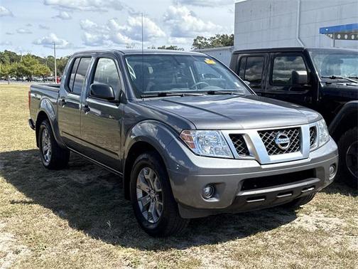 2021 Nissan Frontier SV
