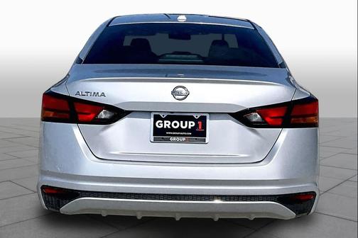 Brilliant Silver Metallic 2019 Nissan Altima 2.5 S
