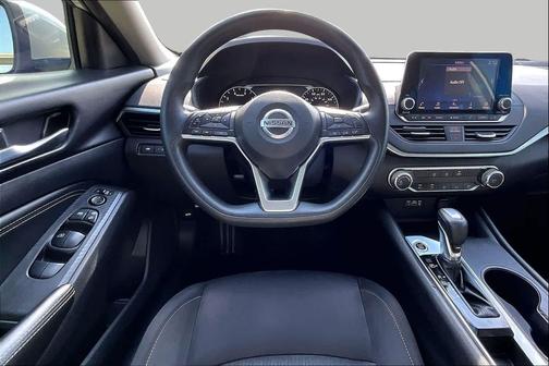 Brilliant Silver Metallic 2019 Nissan Altima 2.5 S