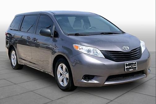 2017 Toyota Sienna SE